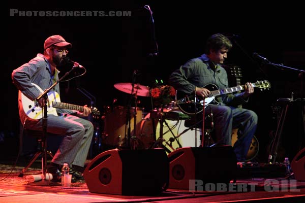 EELS - 2008-02-18 - PARIS - Le Bataclan - Mark Oliver Everett